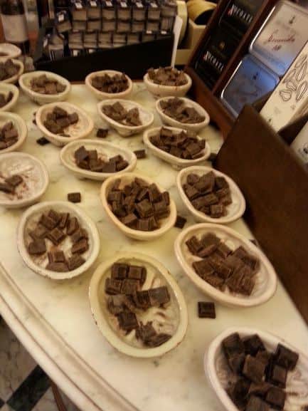 Chocolate samples at L’Antica Dolceria Bonajuto (Photo: Brent Petersen)
